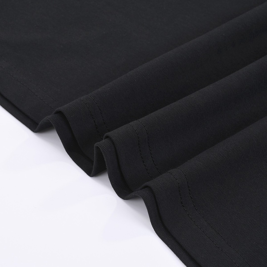 Louis Vuitton T-Shirt Style 457 detail view 5
