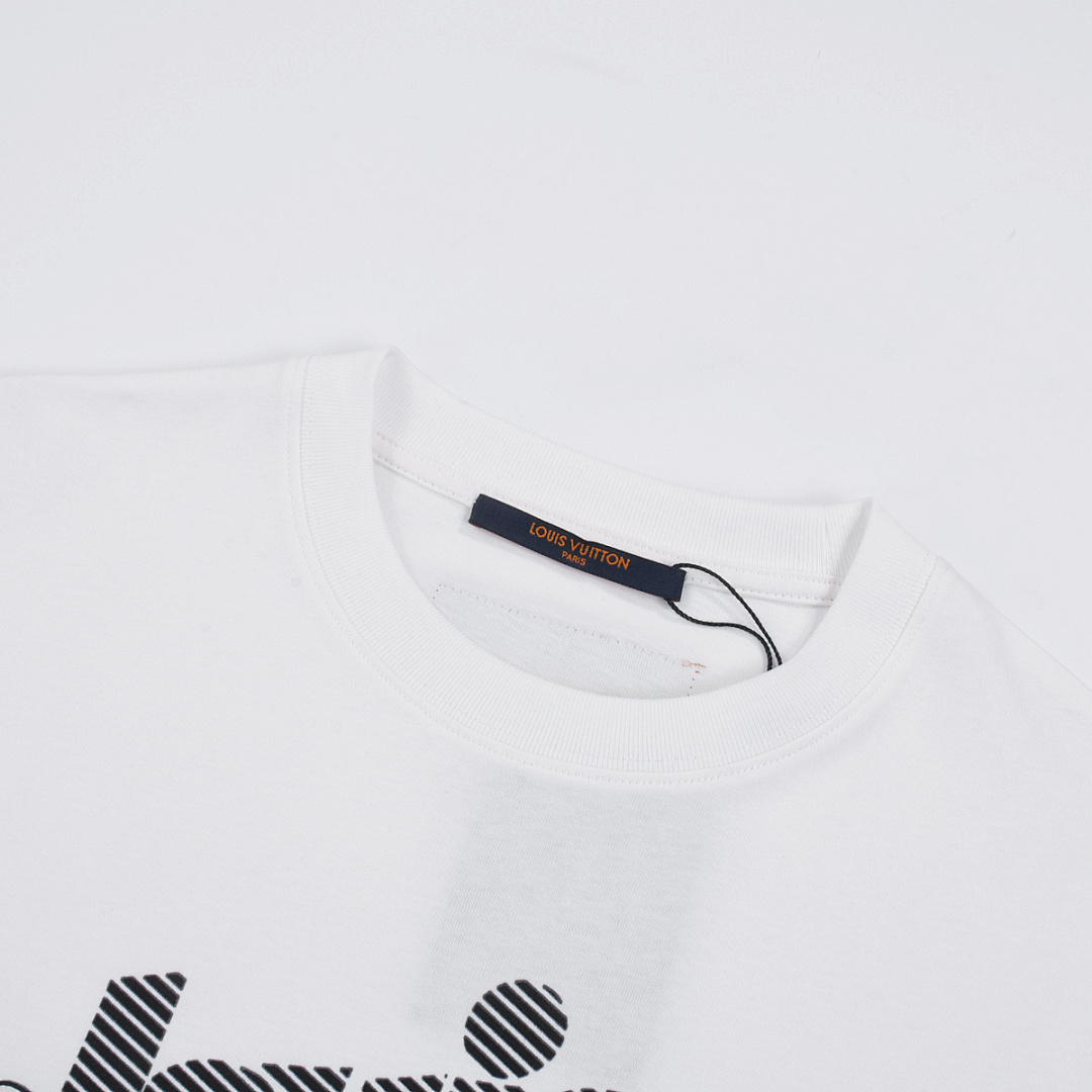 Louis Vuitton T-Shirt Style 459 detail view 6