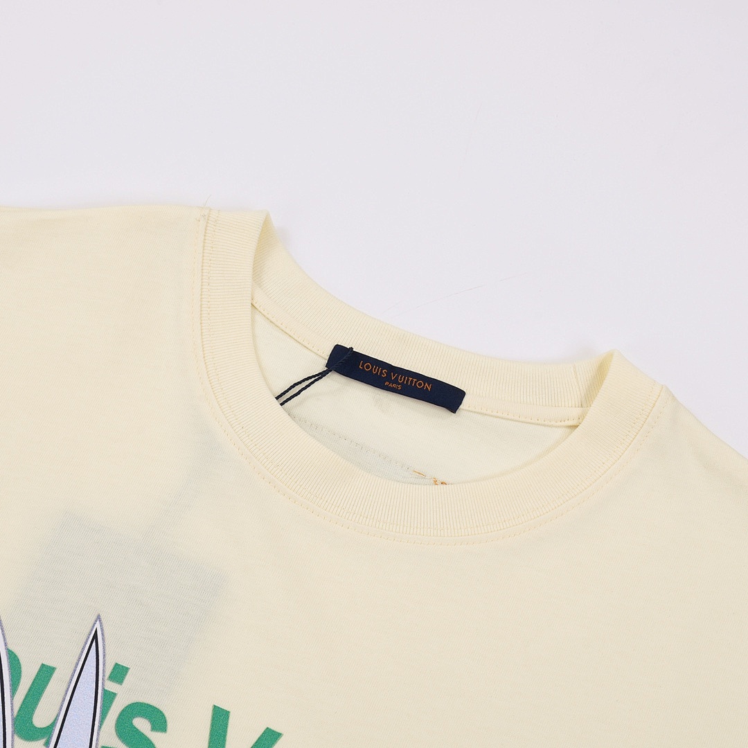 Louis Vuitton T-Shirt Style 463 detail view 3