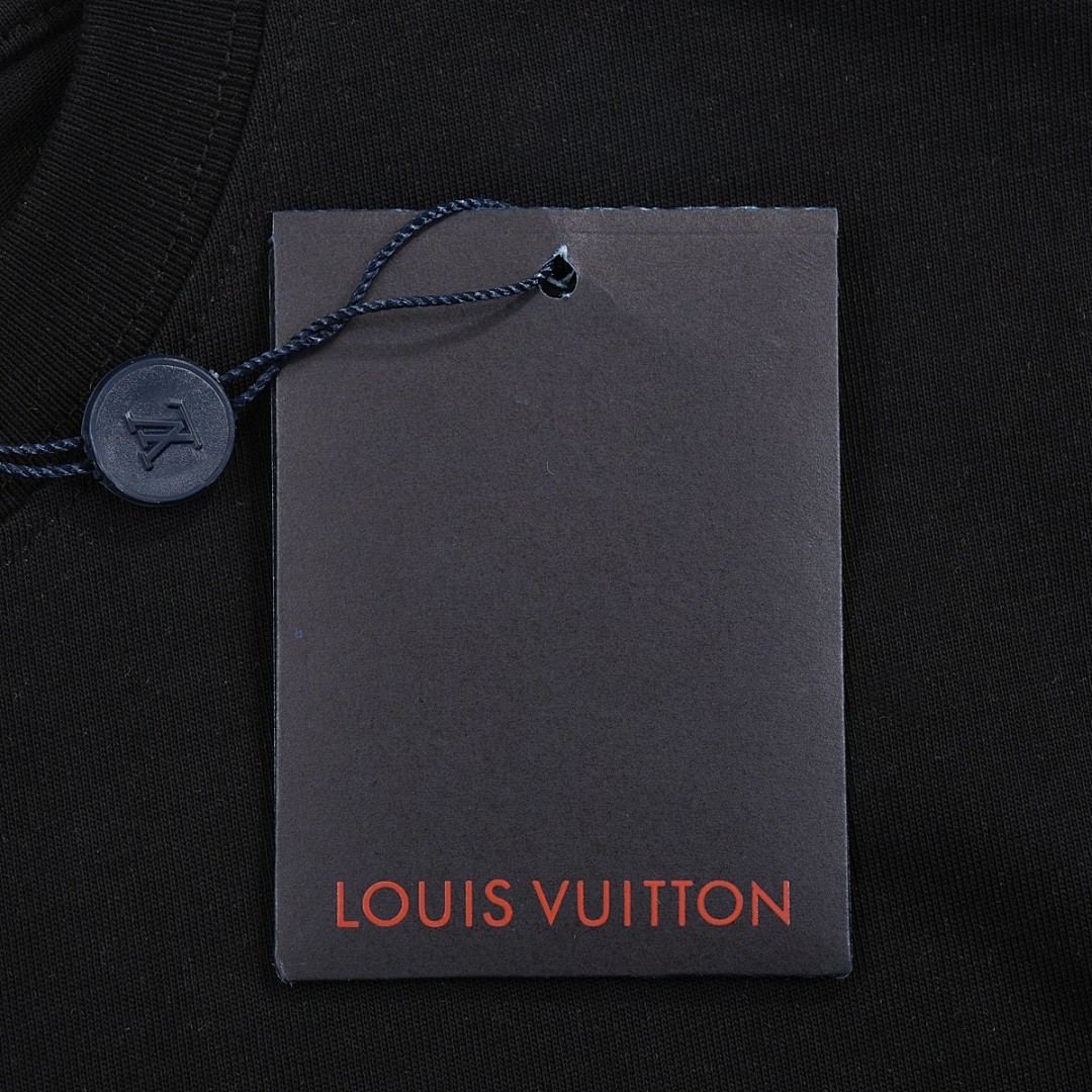 Louis Vuitton T-Shirt Style 466 main view