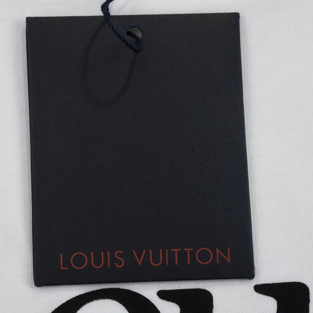 Louis Vuitton T-Shirt Style 468 detail view 3