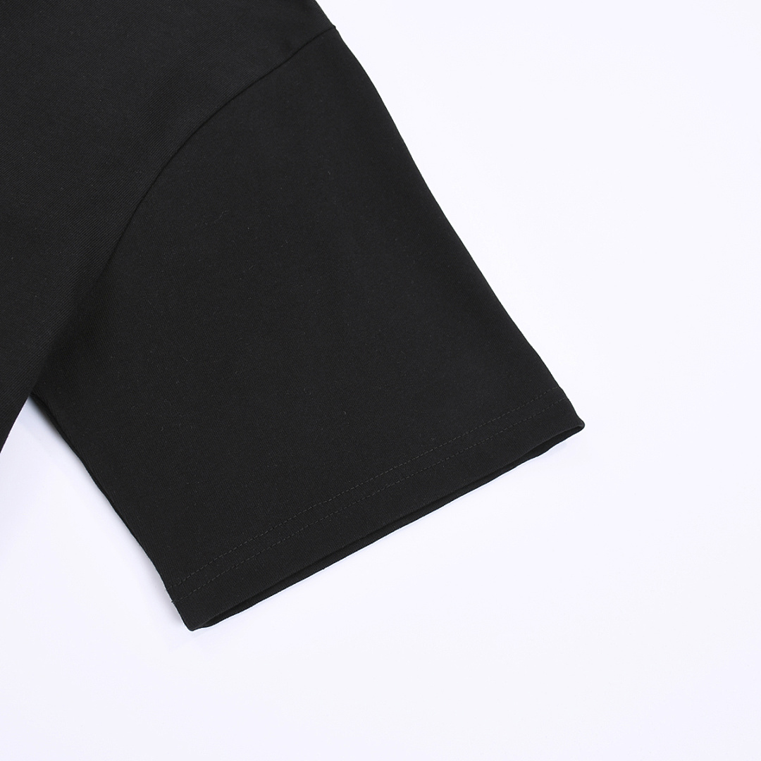 Louis Vuitton T-Shirt Style 469 detail view 1