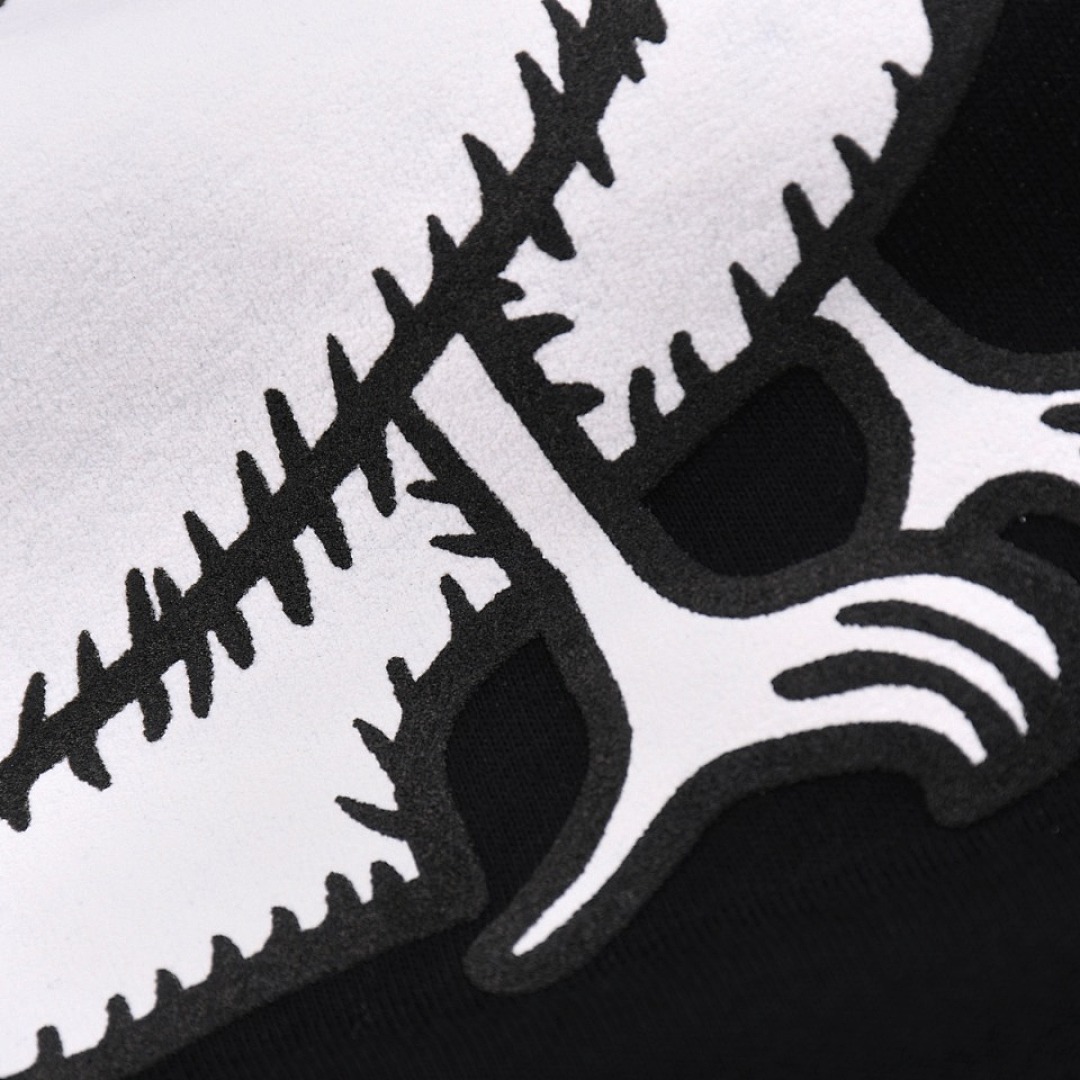 Louis Vuitton T-Shirt Style 471 detail view 1