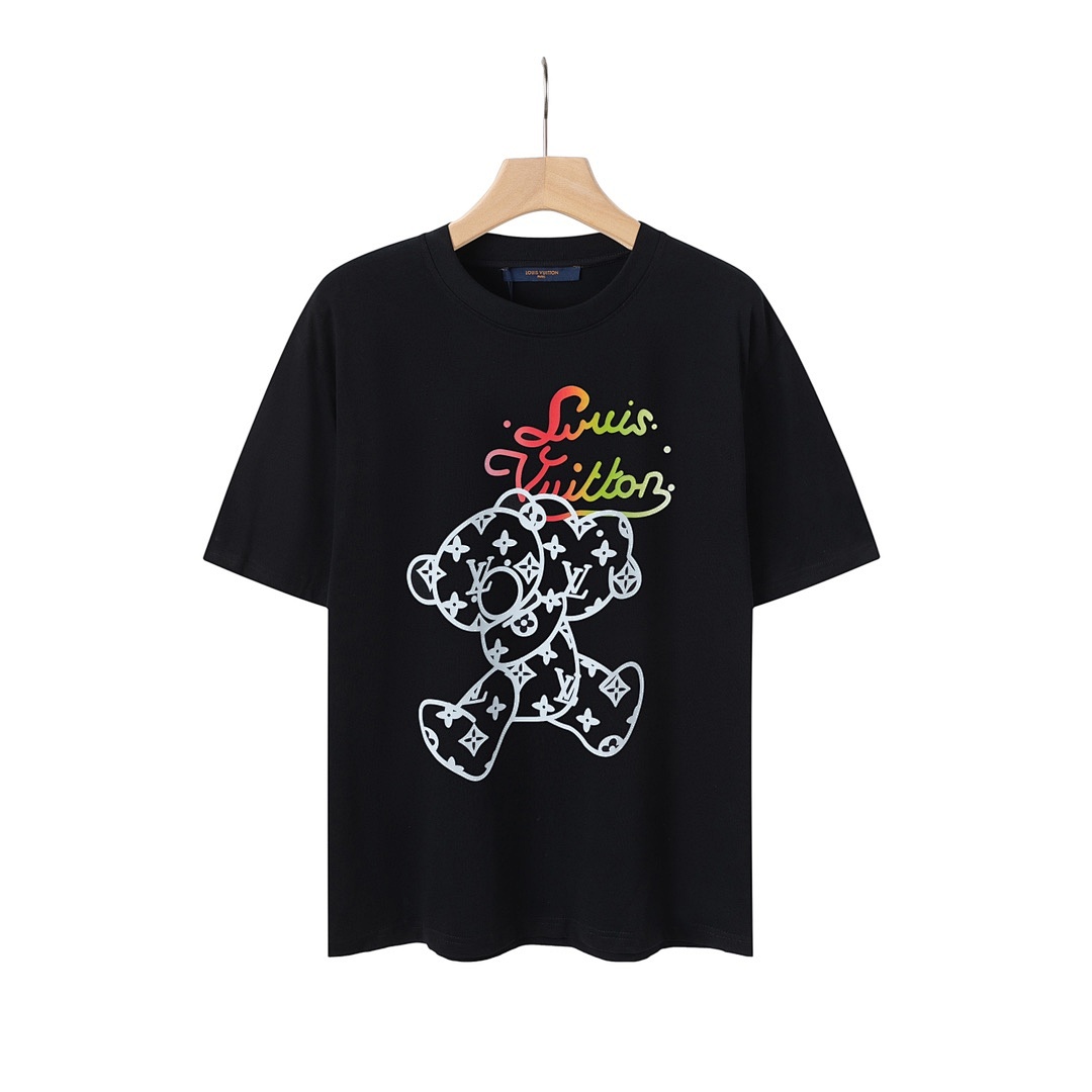 Louis Vuitton T-Shirt Style 472 detail view 1