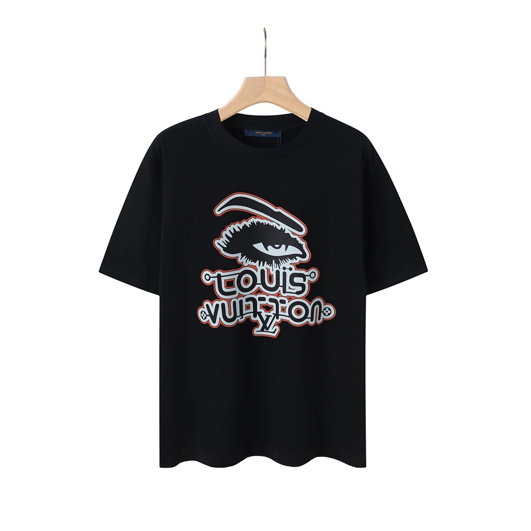 Louis Vuitton T-Shirt Style 486 detail view 1