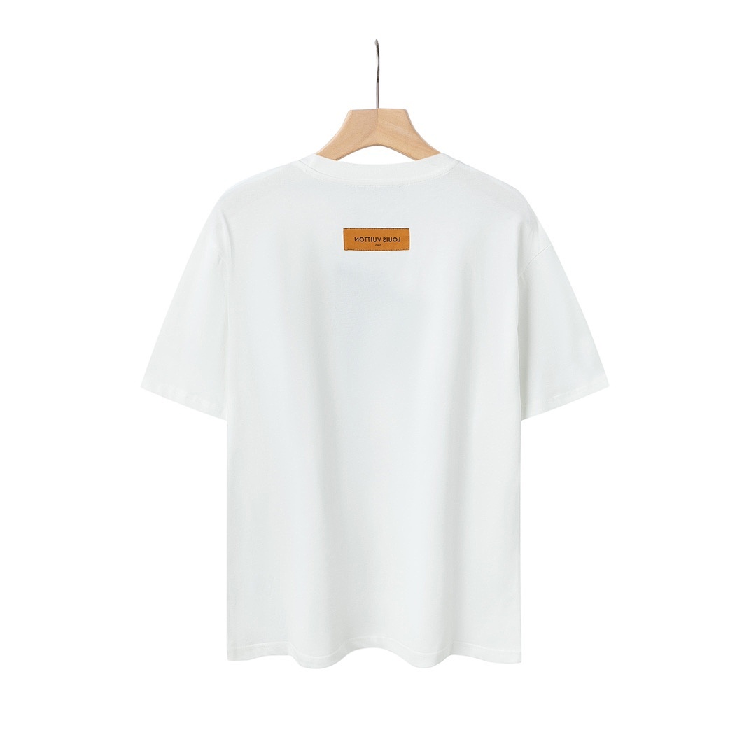 Louis Vuitton T-Shirt Style 487 detail view 2