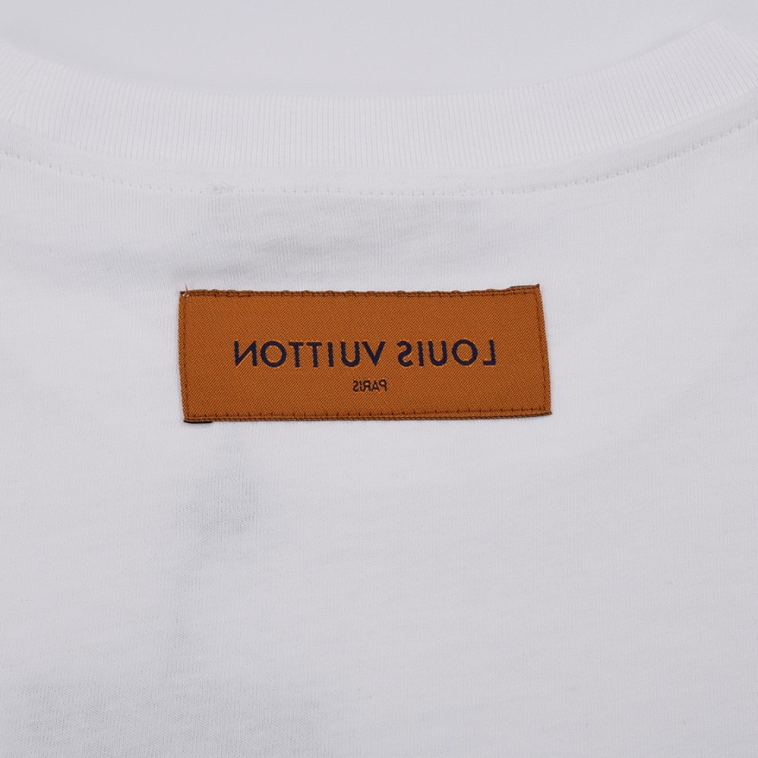 Louis Vuitton T-Shirt Style 505 detail view 1