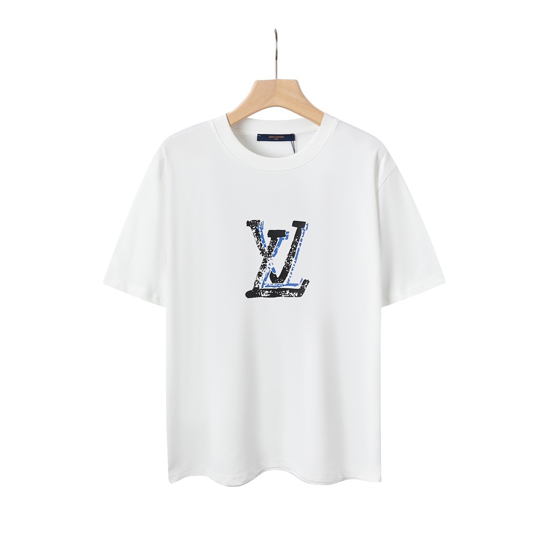 Louis Vuitton T-Shirt Style 506 detail view 2