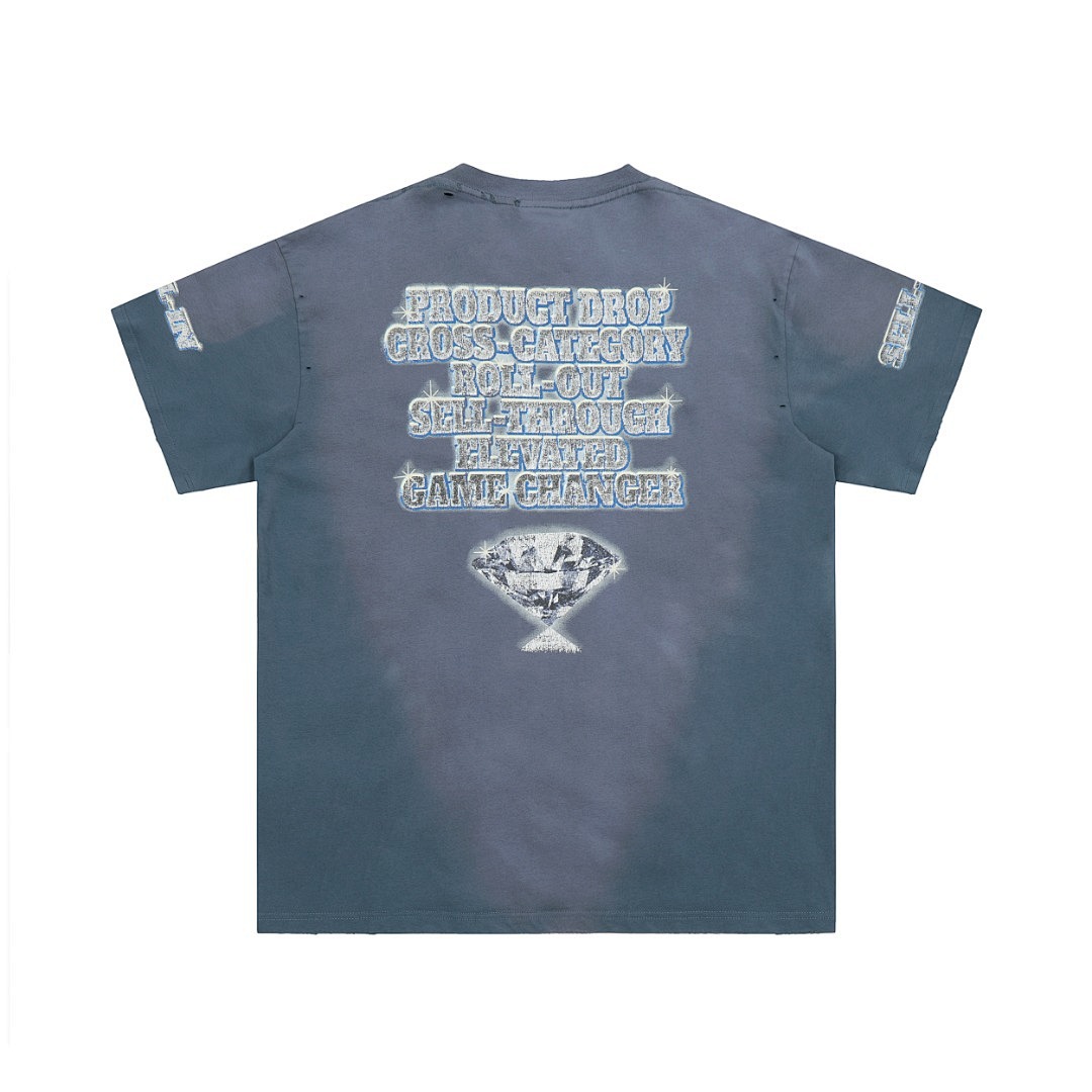 Balenciaga T-Shirt Style 636 detail view 1