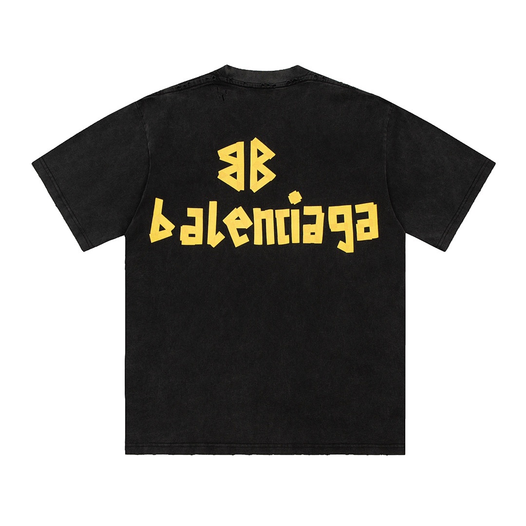 Balenciaga T-Shirt Style 645 main view