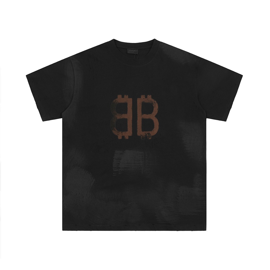 Balenciaga T-Shirt Style 656 detail view 1