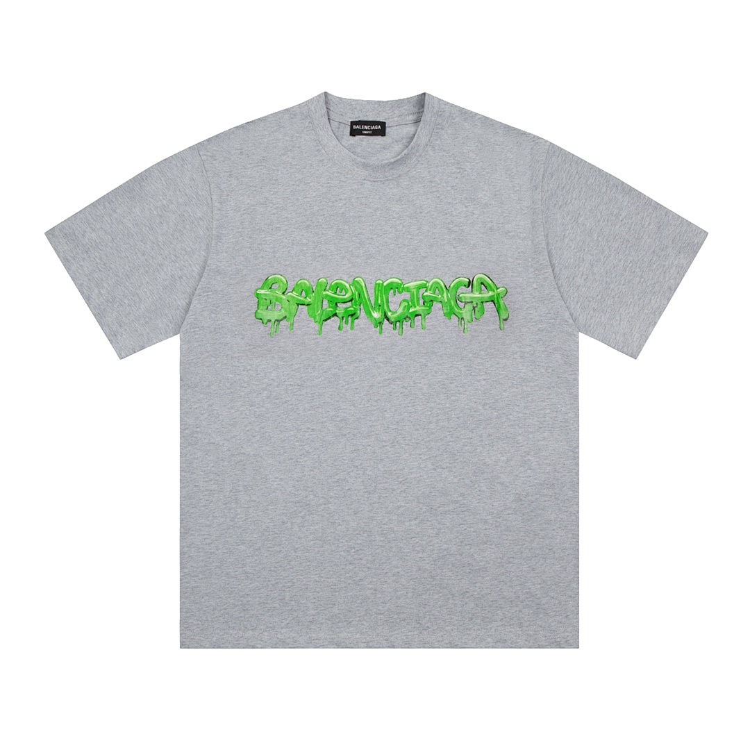 Balenciaga T-Shirt Style 663 main view
