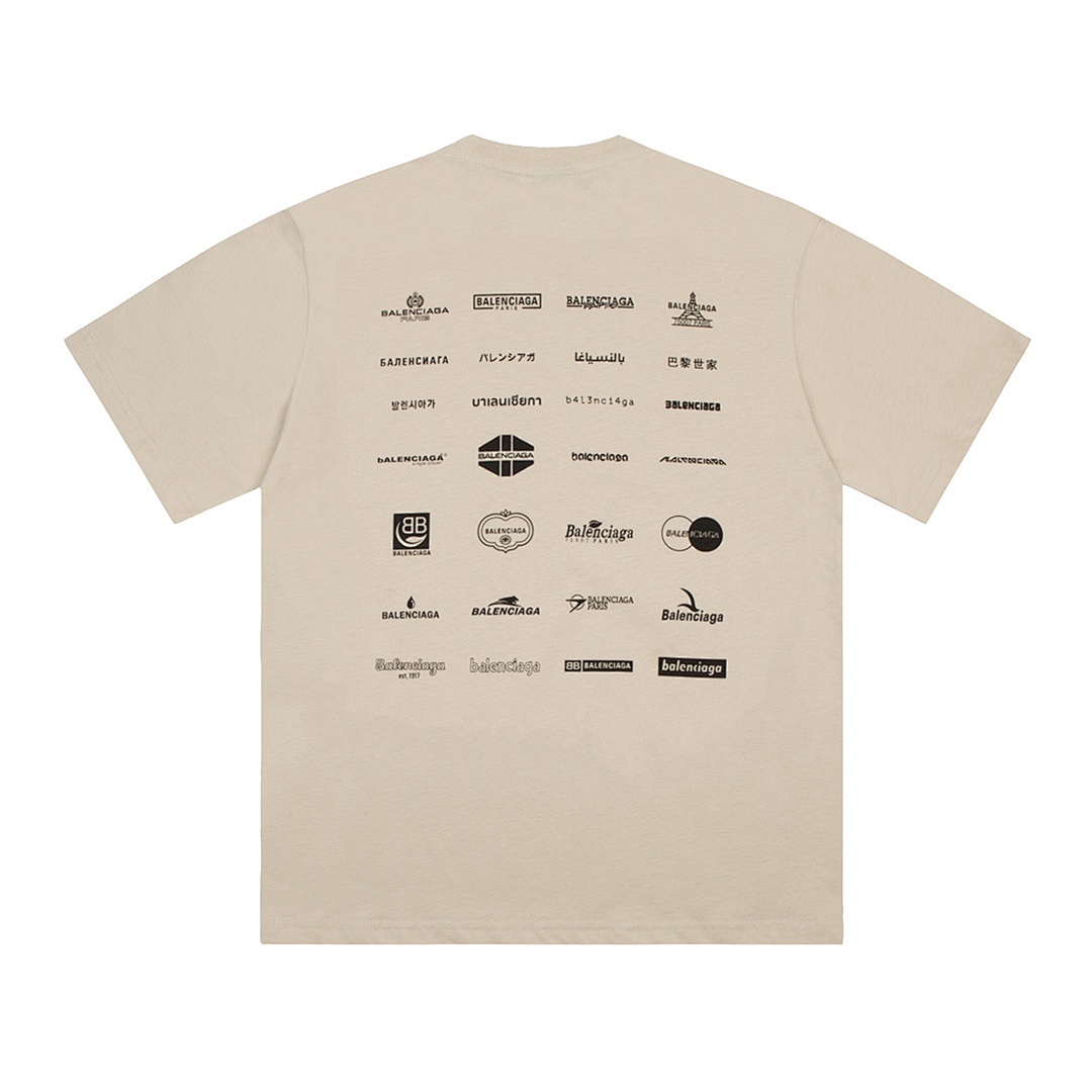 Balenciaga T-Shirt Style 669 main view