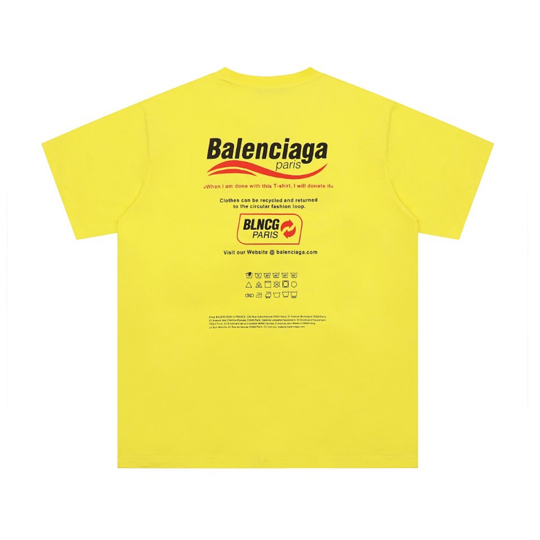Balenciaga T-Shirt Style 673 main view