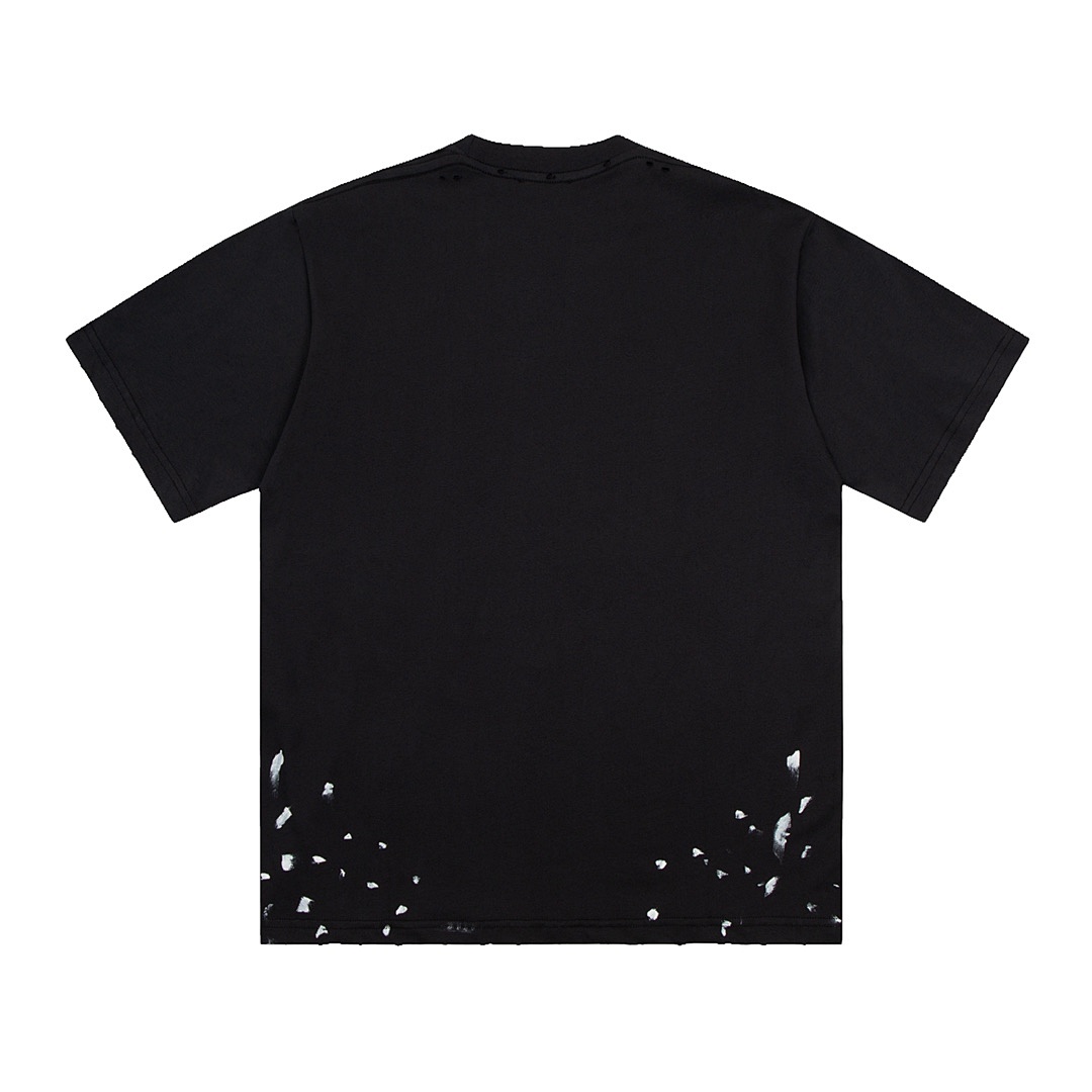Balenciaga T-Shirt Style 677 main view
