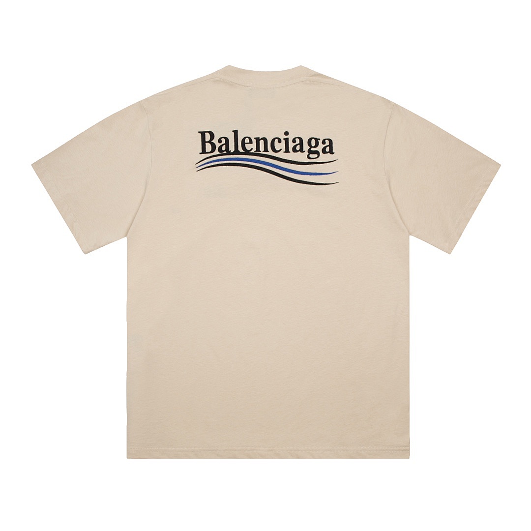 Balenciaga T-Shirt Style 683 main view