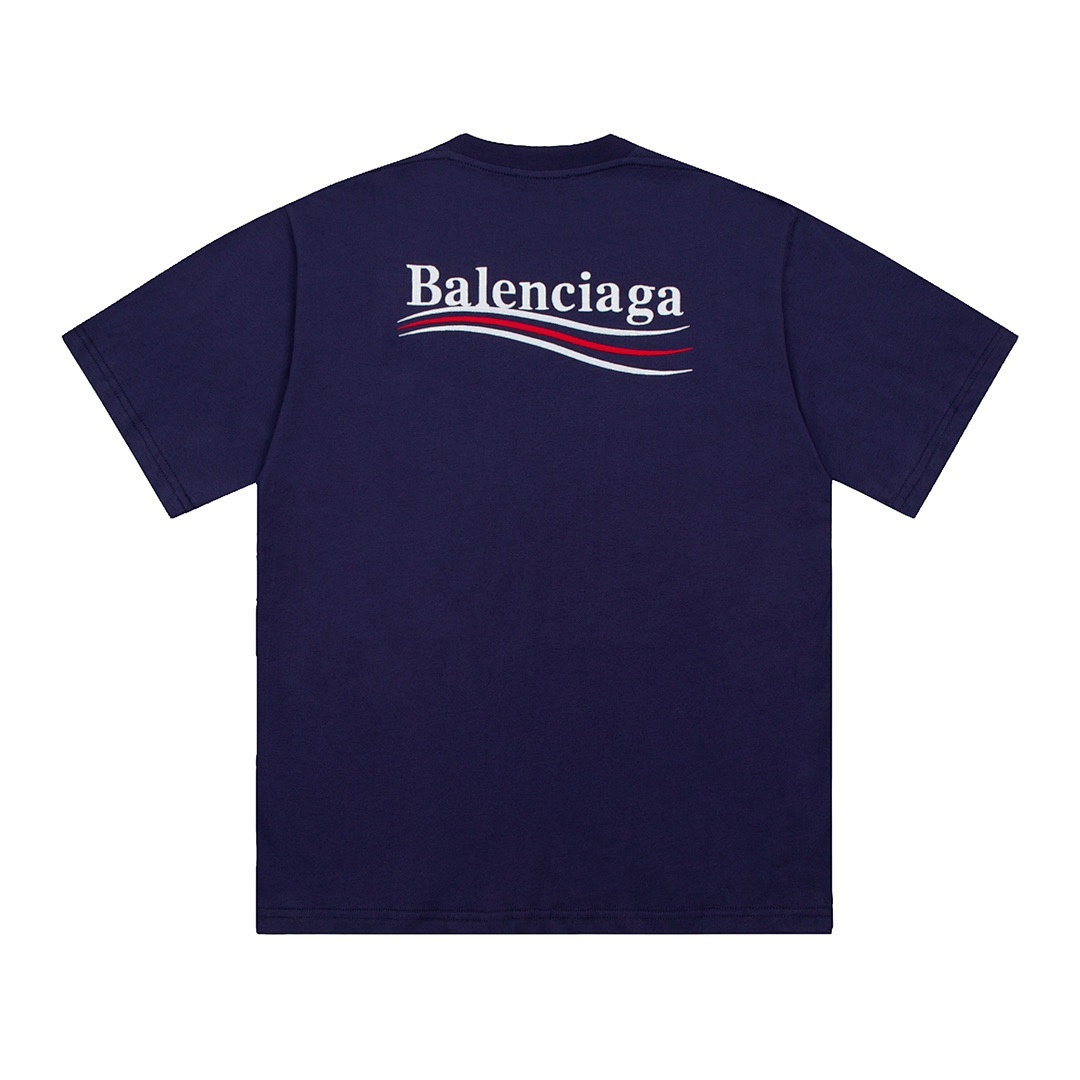 Balenciaga T-Shirt Style 689 main view