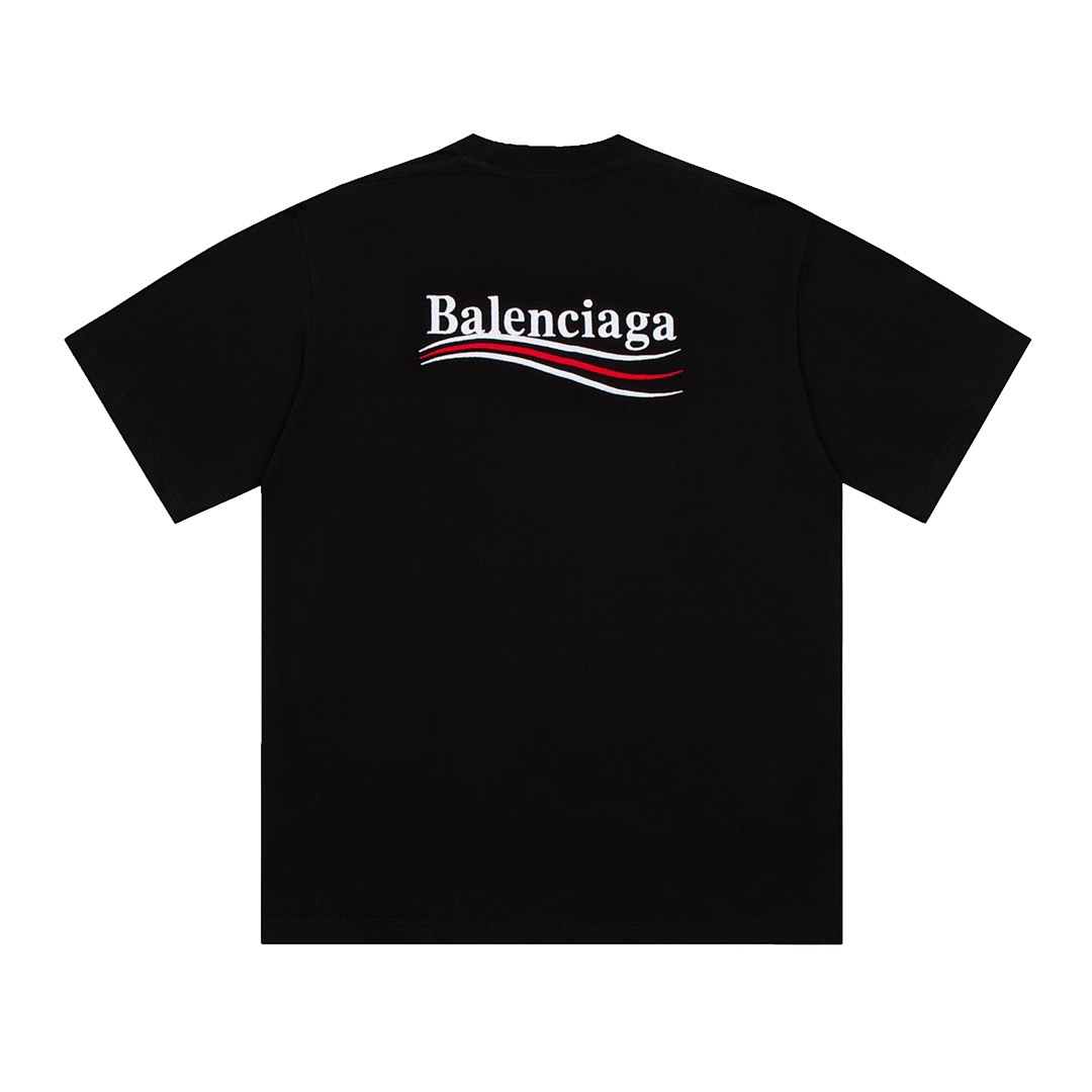 Balenciaga T-Shirt Style 691 main view