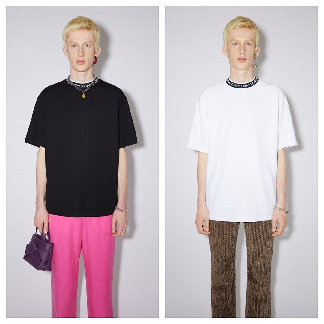 Acne Studios T-Shirt Style 029 detail view 2