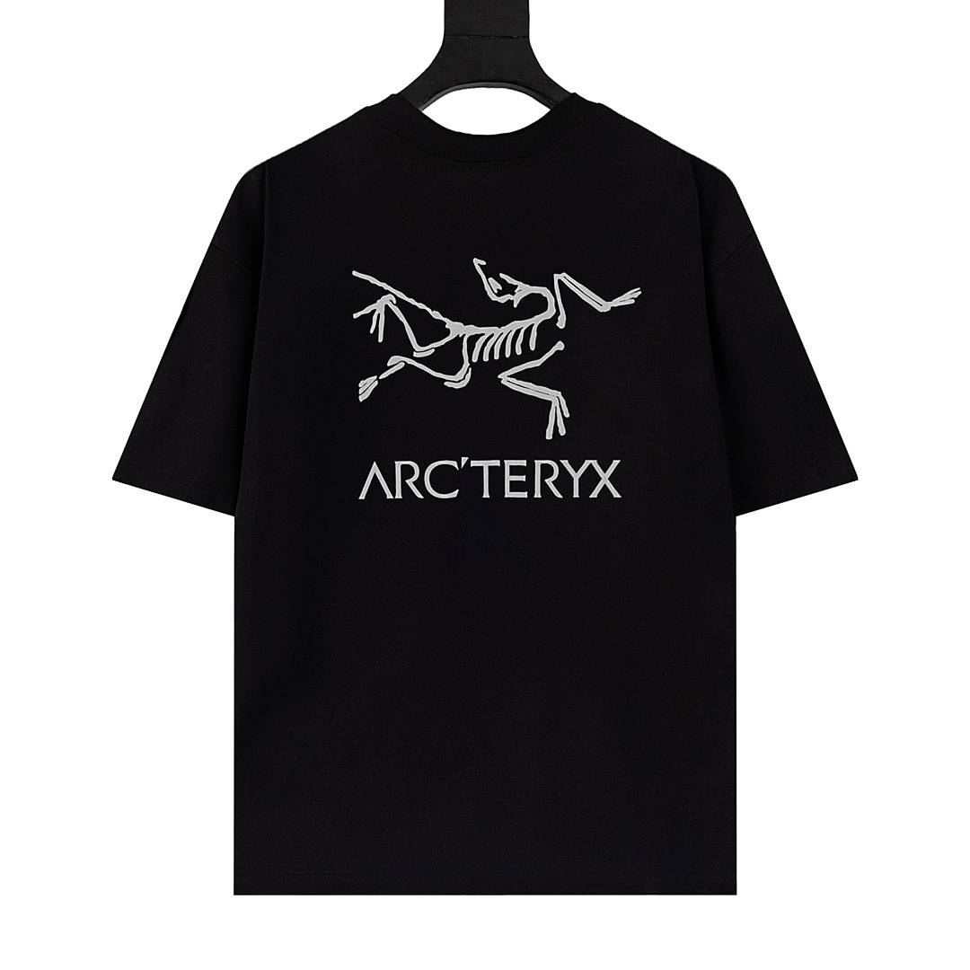 Arc'teryx T-Shirt Style 031 detail view 1