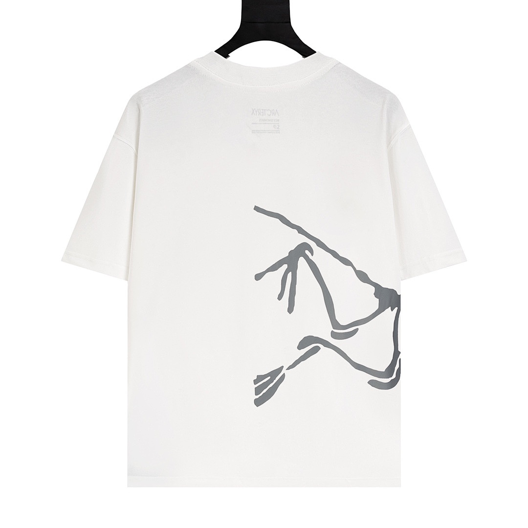 Arc'teryx T-Shirt Style 047 detail view 1