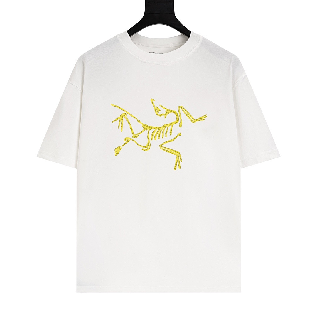 Arc'teryx T-Shirt Style 053 detail view 1