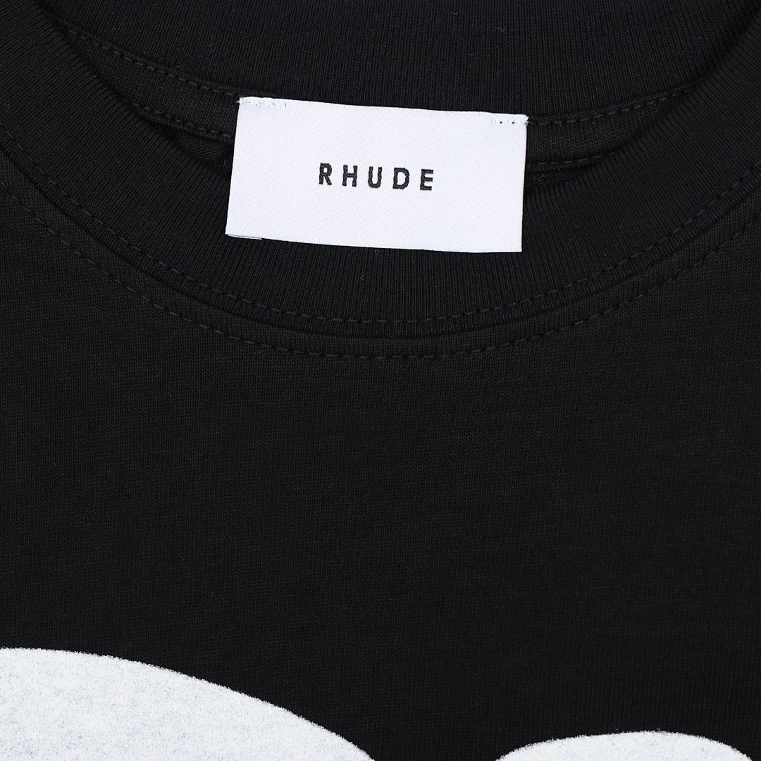 Rhude T-Shirt Style 115 detail view 1
