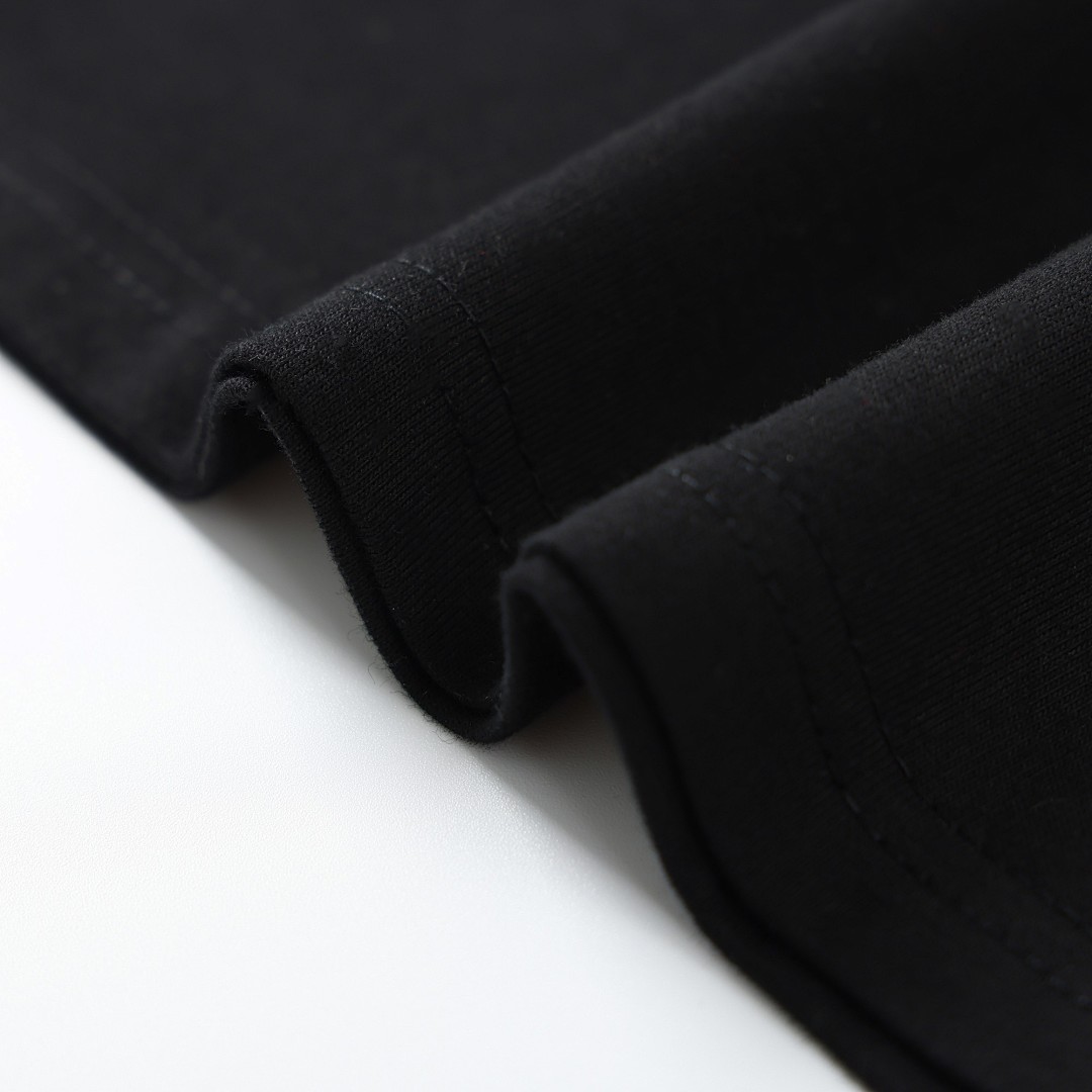 Rhude T-Shirt Style 115 detail view 4
