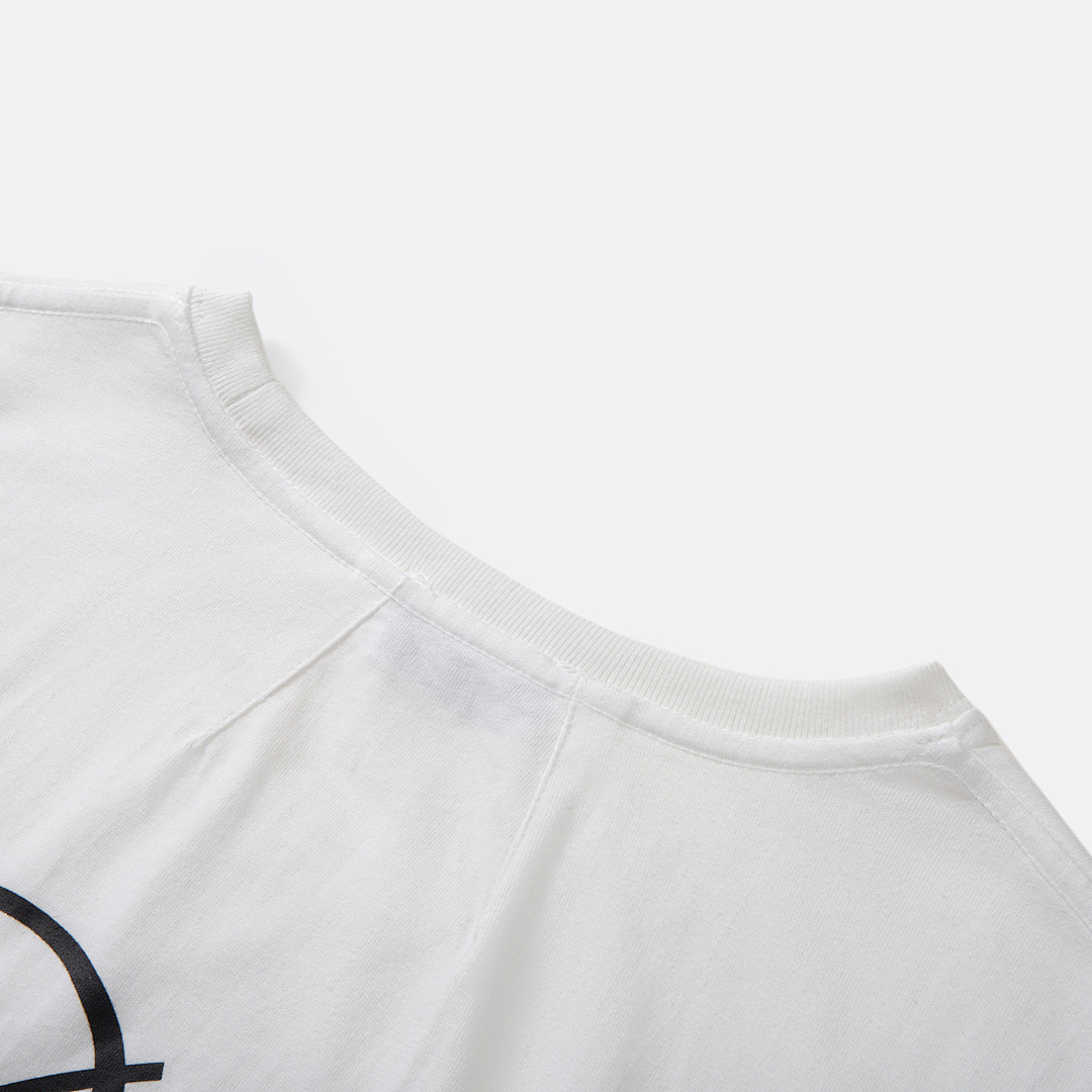 Rhude T-Shirt Style 121 detail view 1