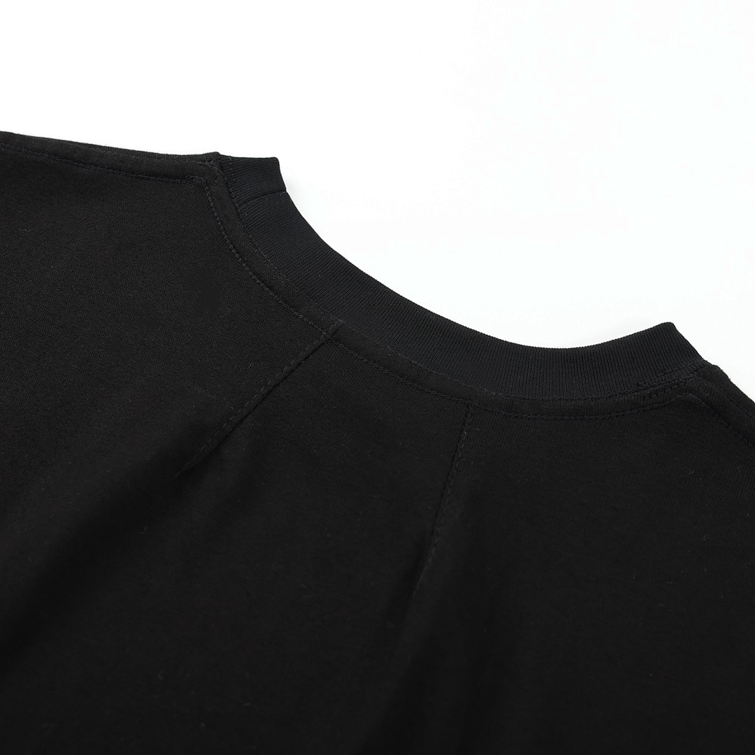 Rhude T-Shirt Style 122 detail view 3