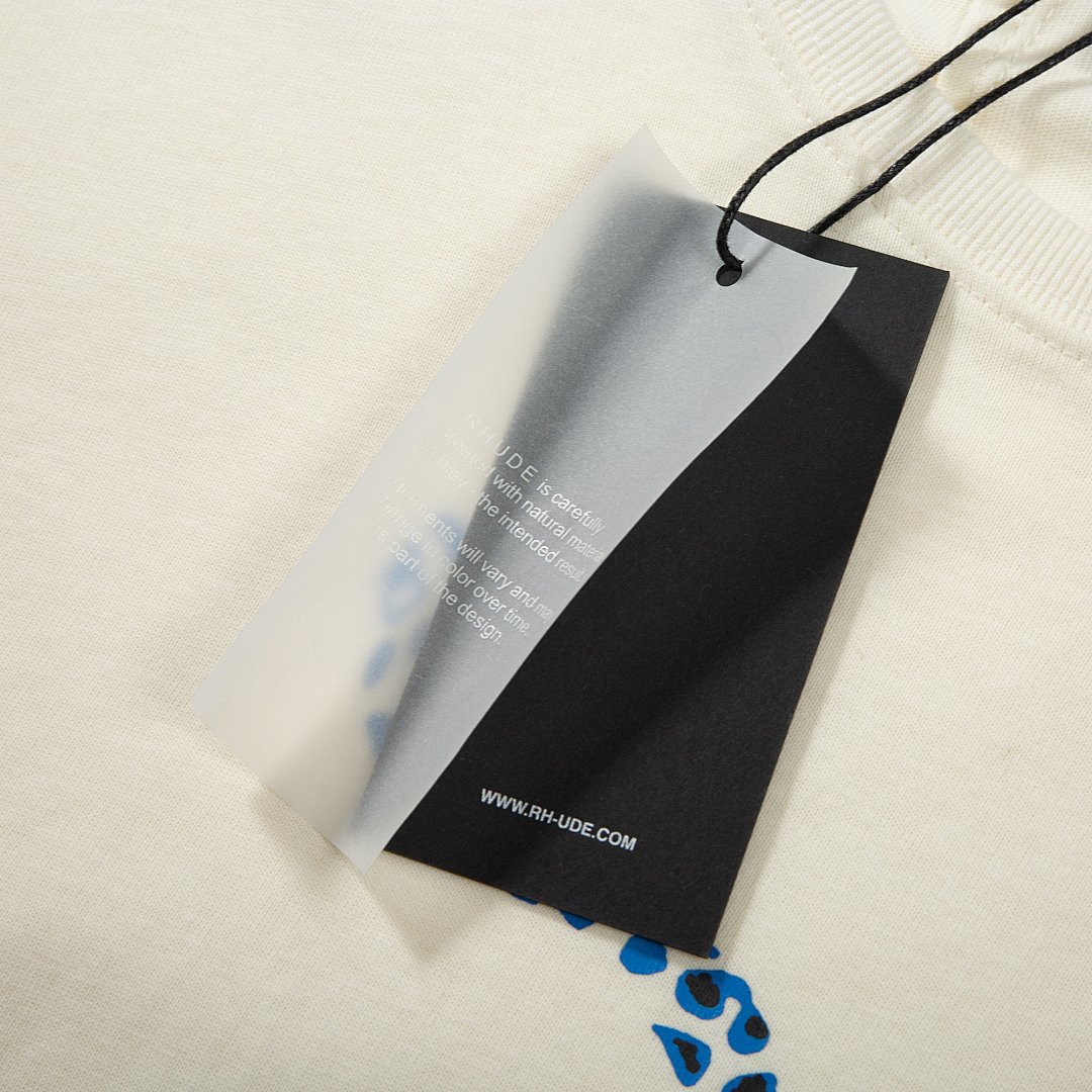 Rhude T-Shirt Style 128 detail view 4
