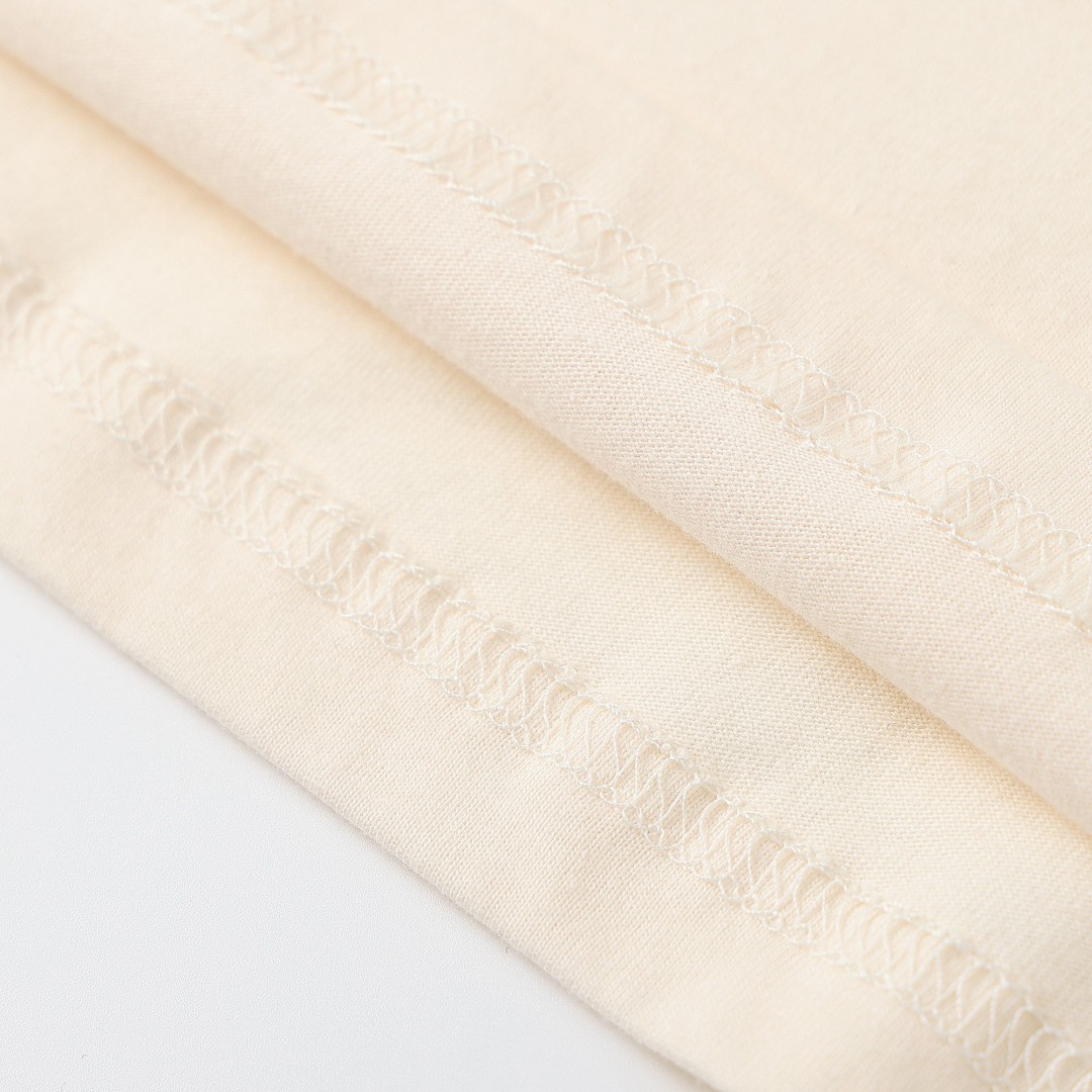 Rhude T-Shirt Style 136 detail view 7