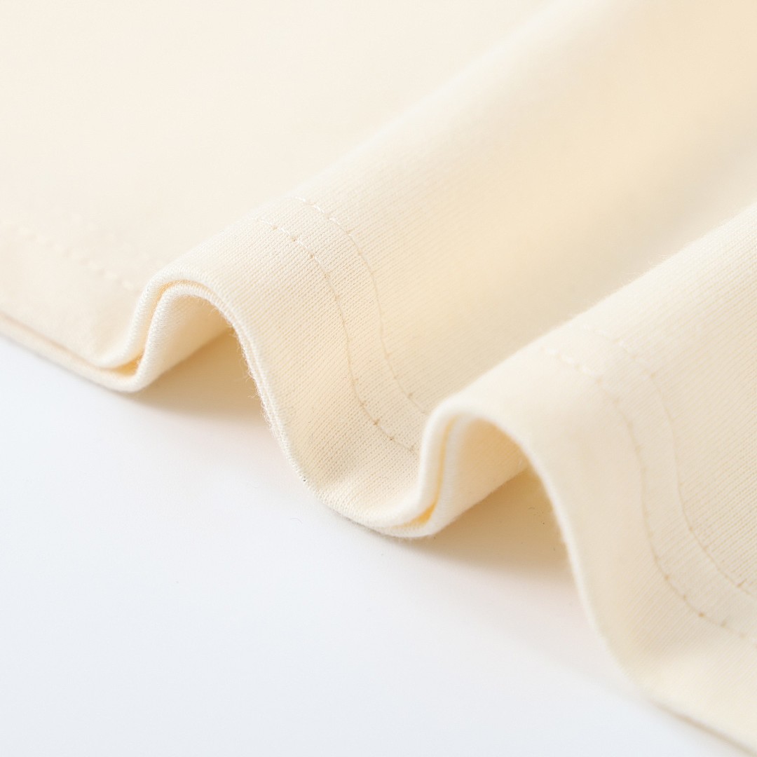 Rhude T-Shirt Style 142 detail view 5