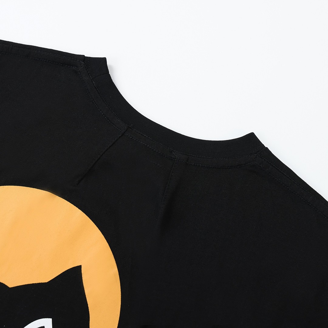 Rhude T-Shirt Style 143 detail view 3