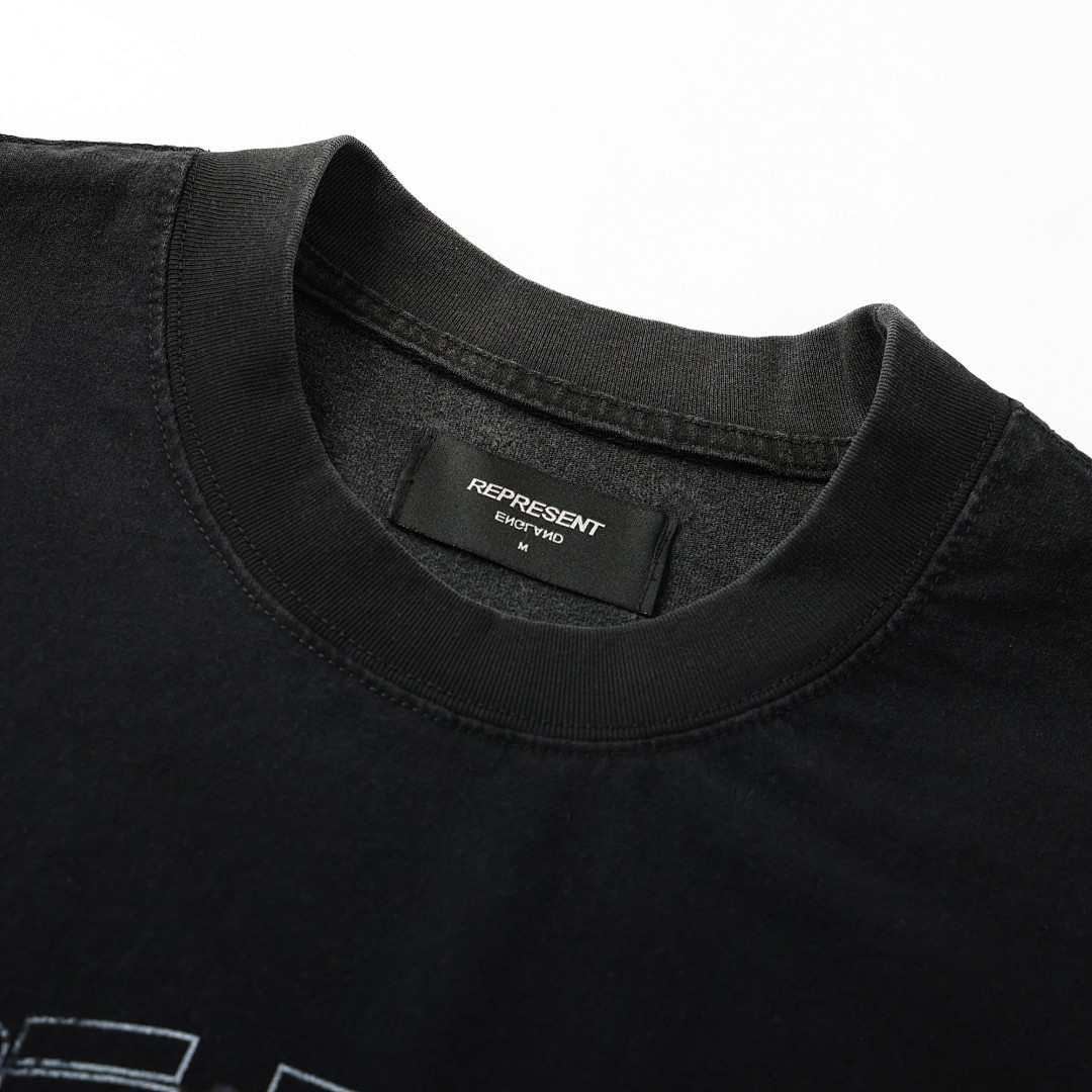 Rhude T-Shirt Style 147 detail view 4