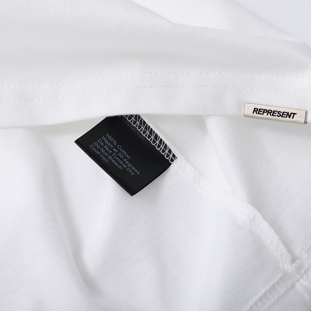 Rhude T-Shirt Style 150 detail view 1