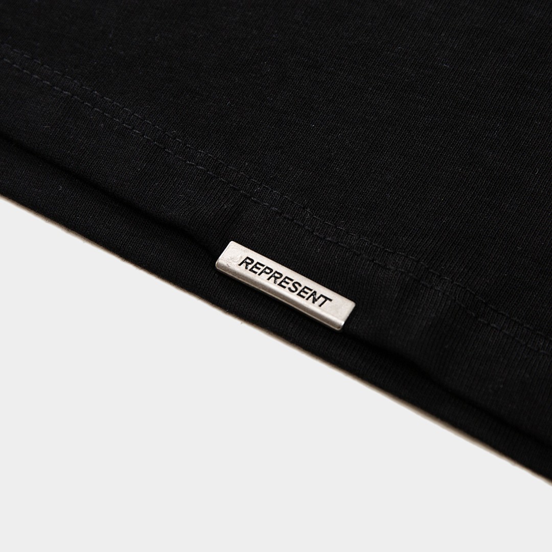 Rhude T-Shirt Style 152 detail view 1
