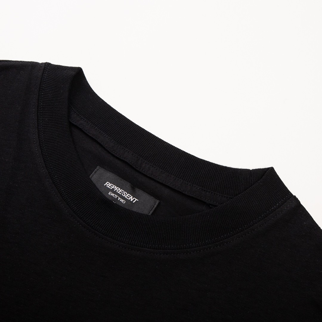 Rhude T-Shirt Style 152 detail view 5