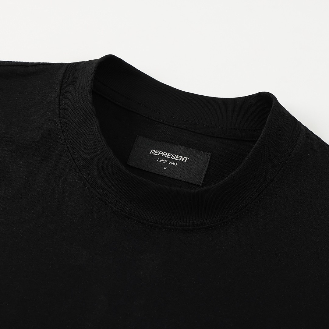 Rhude T-Shirt Style 153 detail view 4