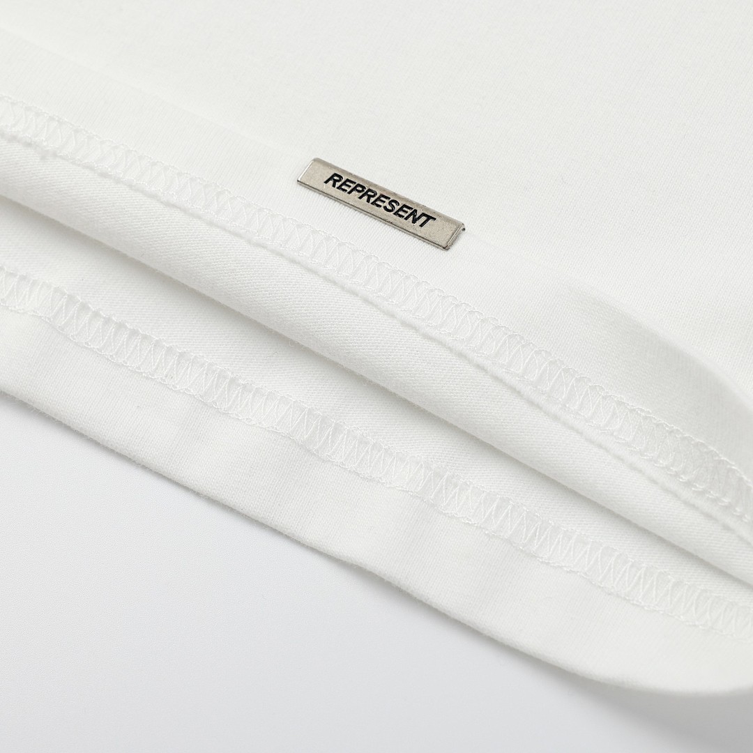Rhude T-Shirt Style 154 detail view 2