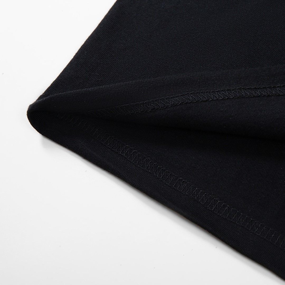 Noah T-Shirt Style 052 detail view 1
