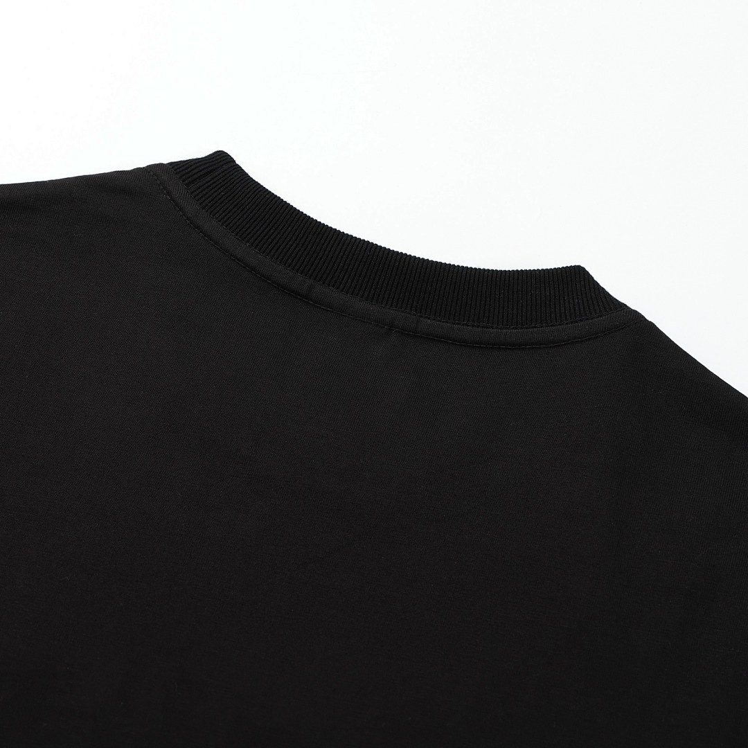 Noah T-Shirt Style 054 detail view 2
