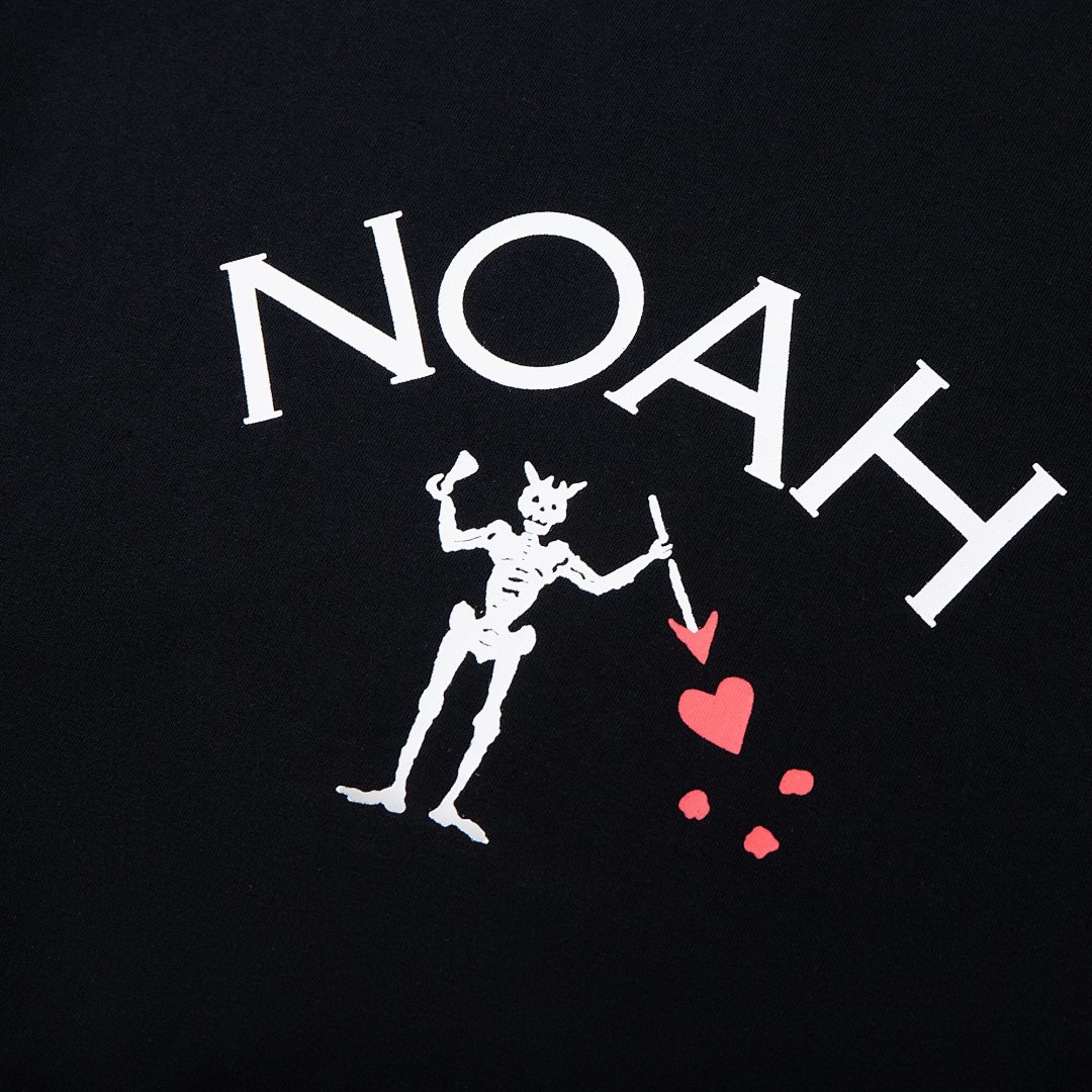 Noah T-Shirt Style 070 main view