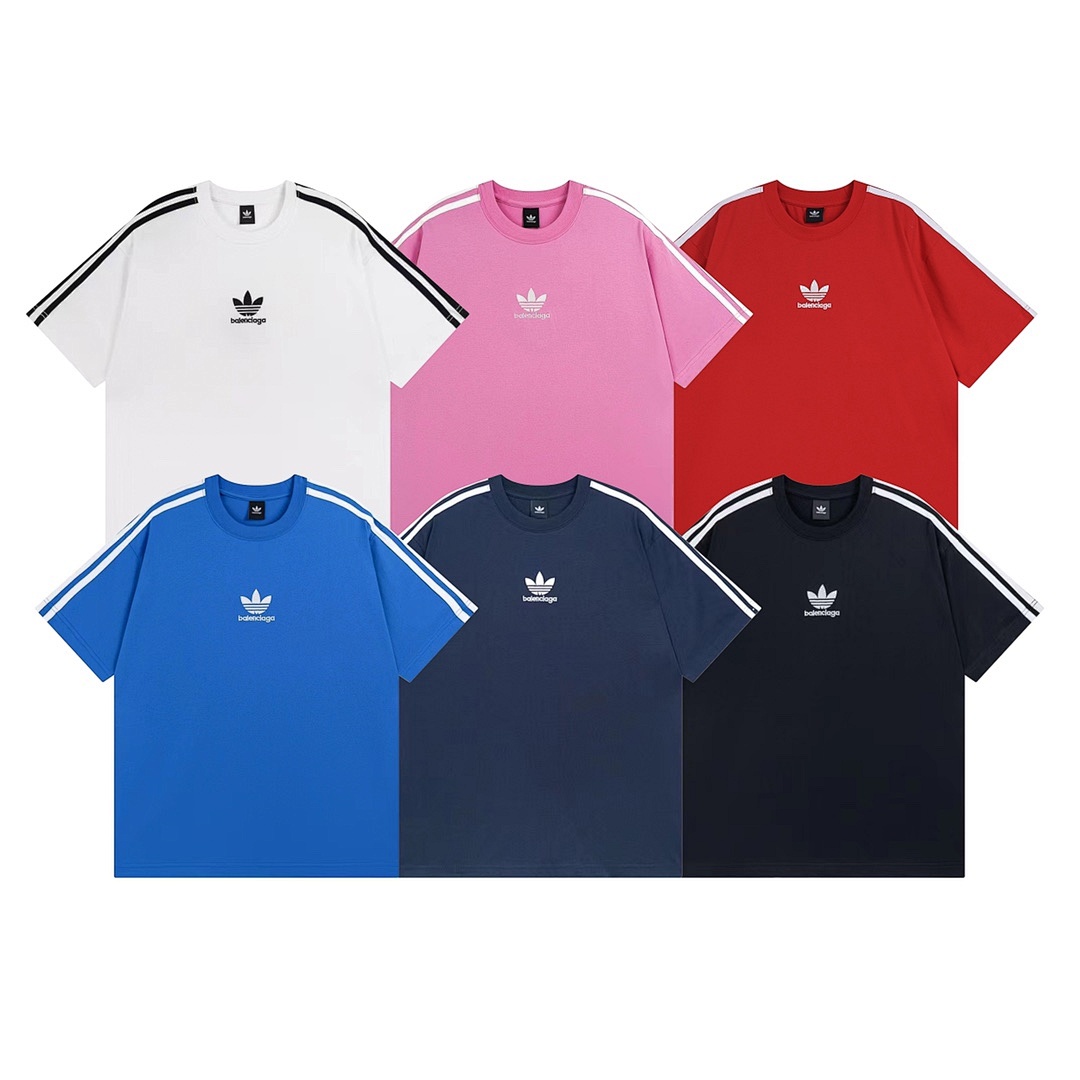 Balenciaga T-Shirt Style 711 main view