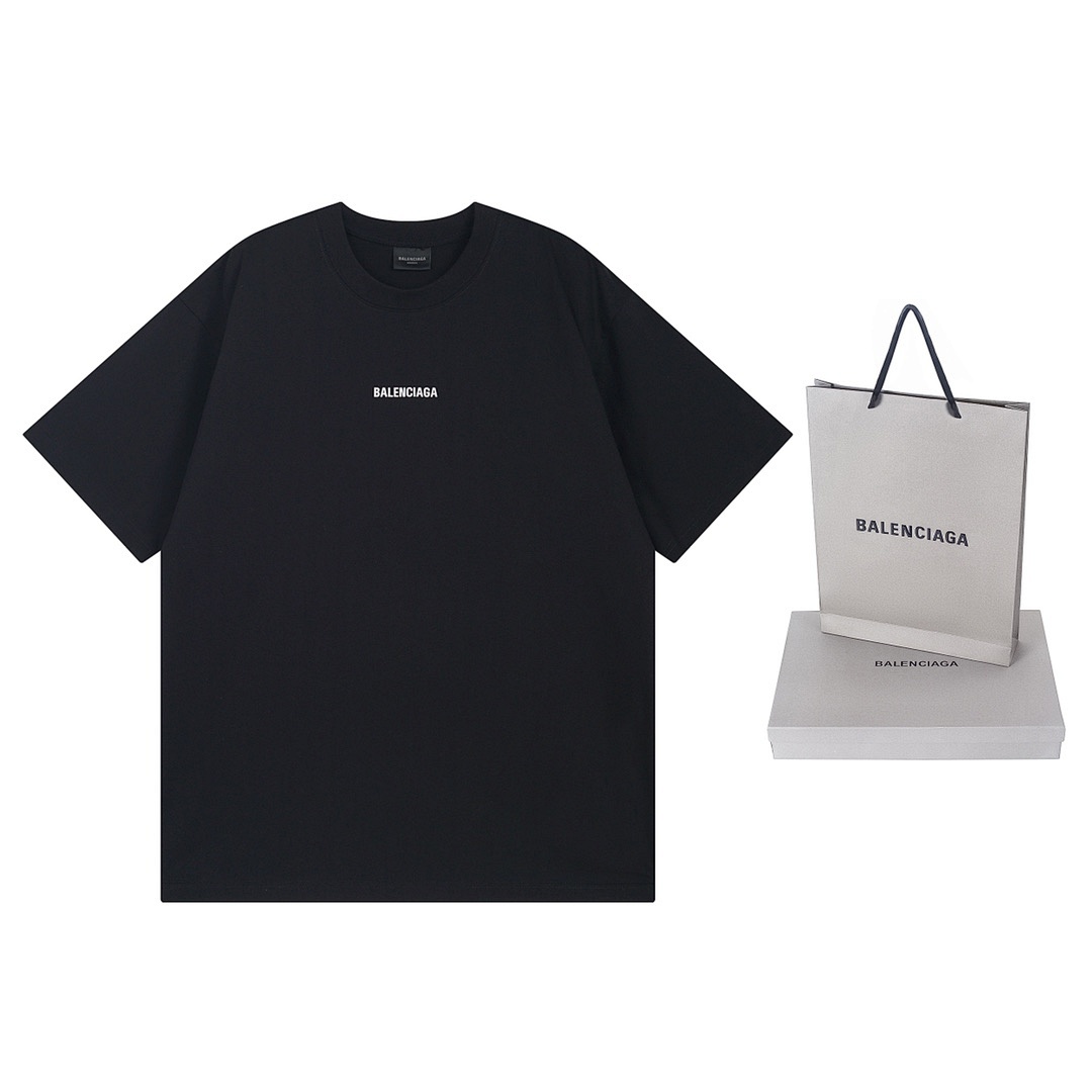 Balenciaga T-Shirt Style 717 detail view 1