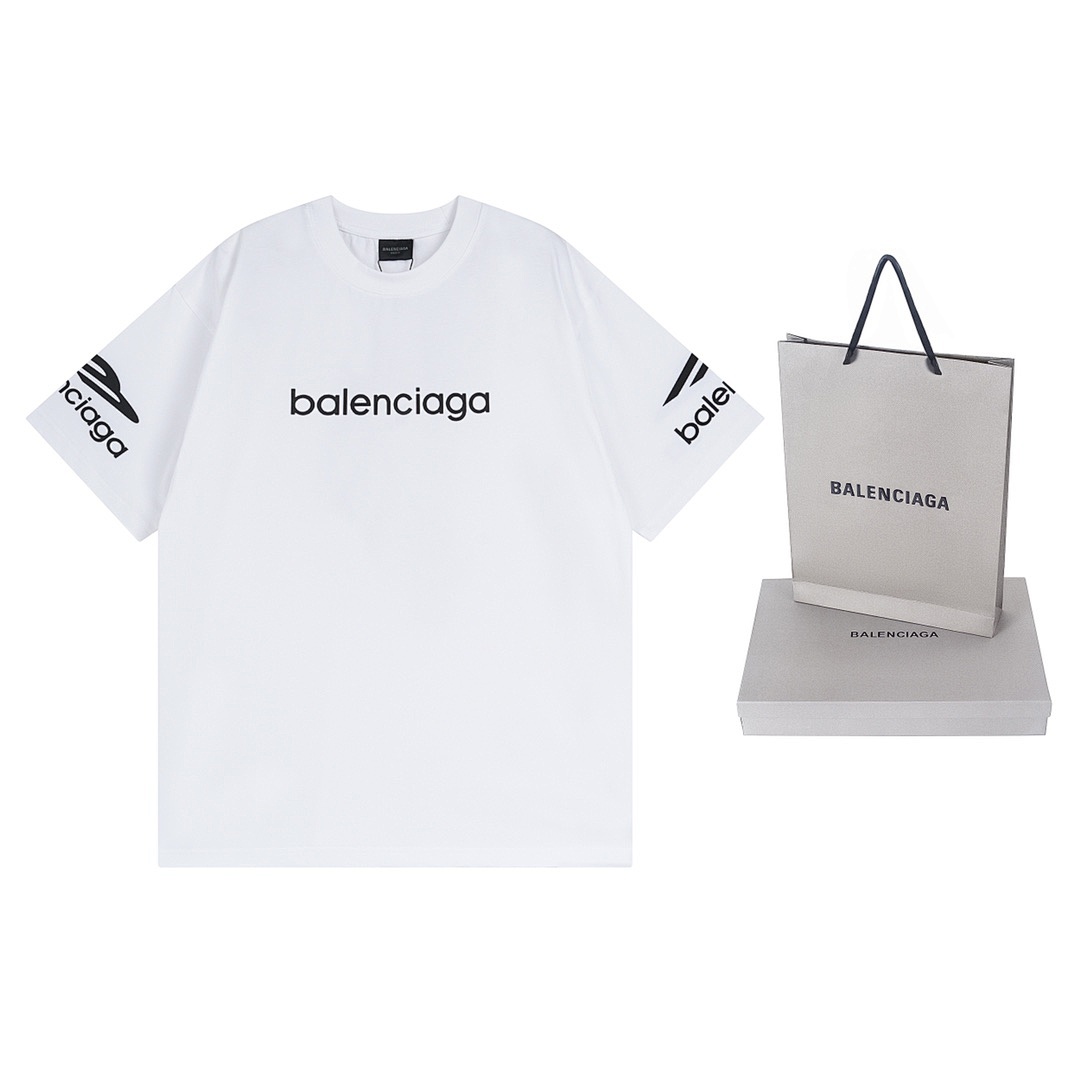 Balenciaga T-Shirt Style 725 main view