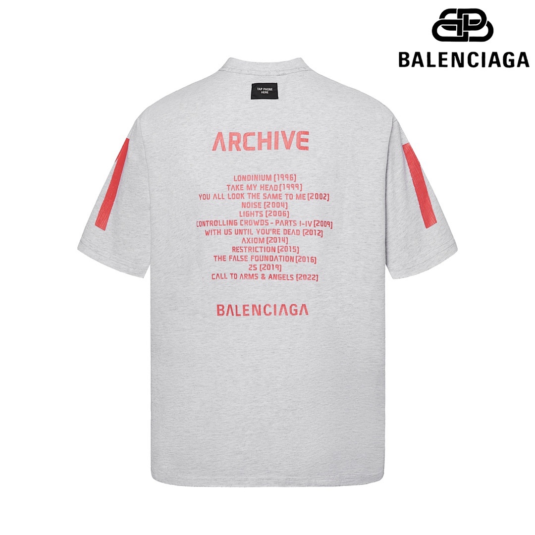 Balenciaga T-Shirt Style 739 detail view 7