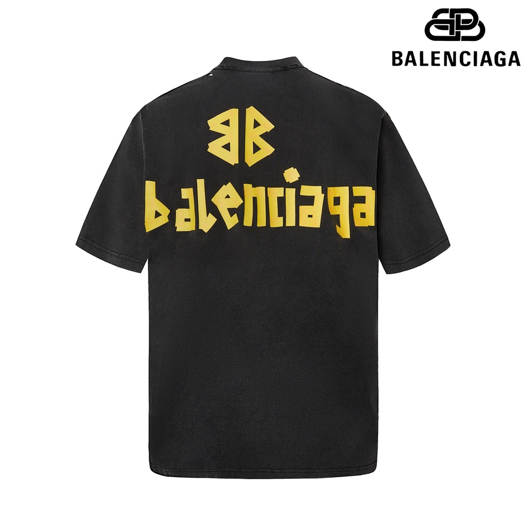 Balenciaga T-Shirt Style 740 detail view 7