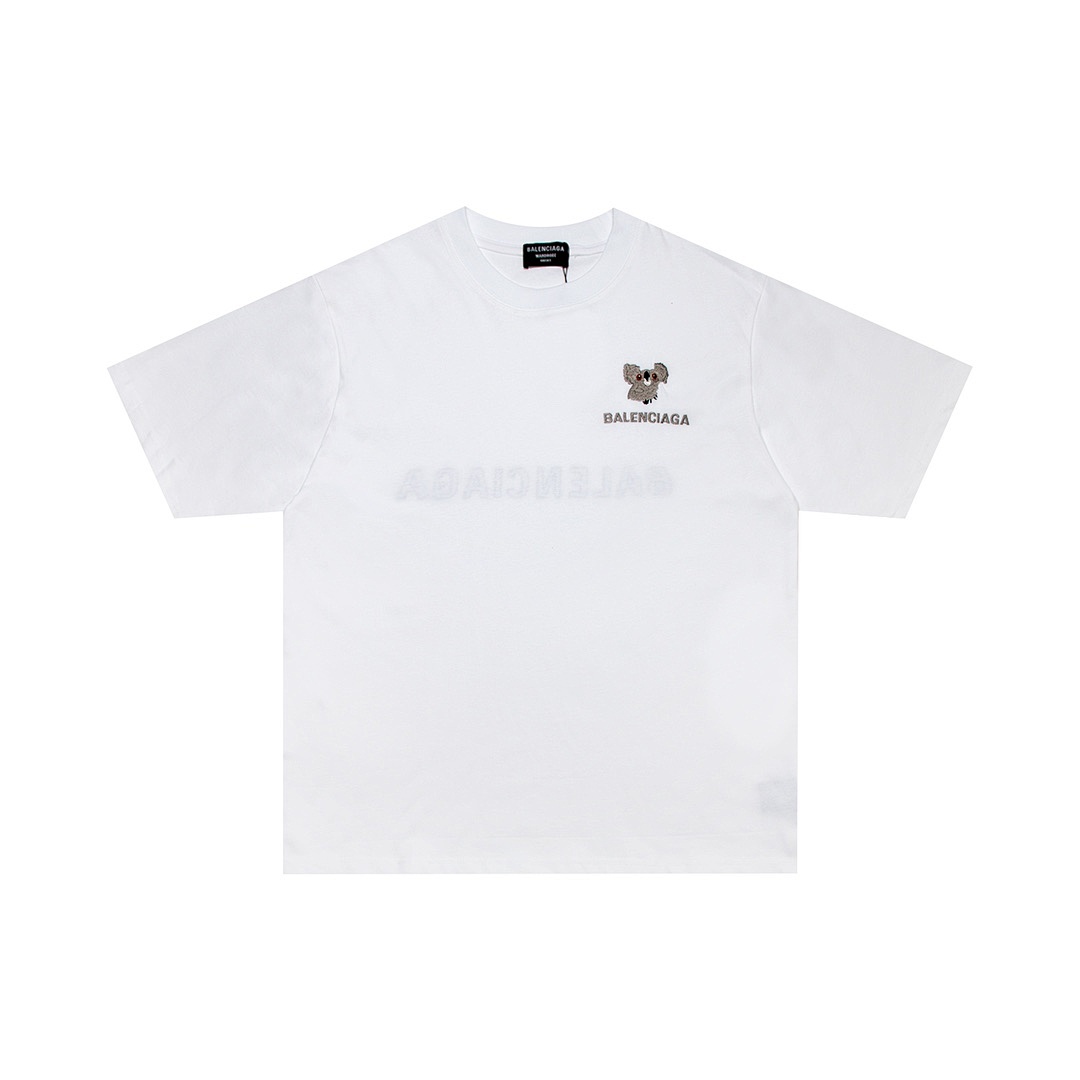 Balenciaga T-Shirt Style 761 main view