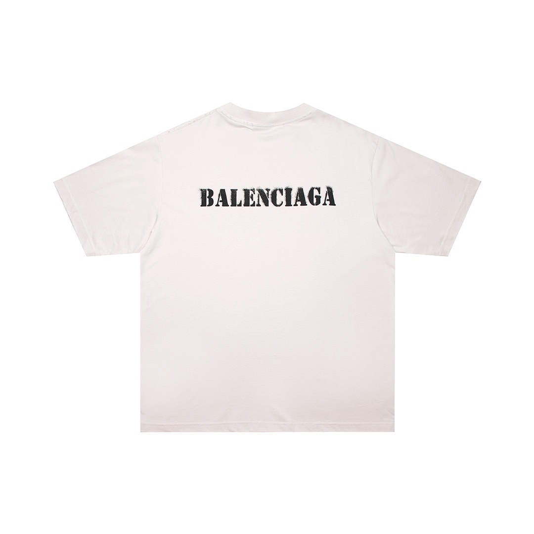 Balenciaga T-Shirt Style 821 main view